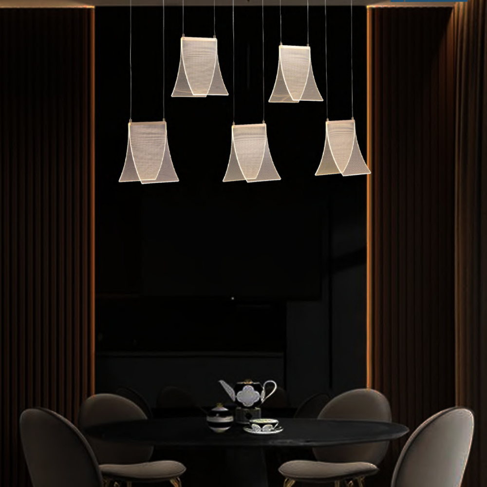 Erzenique Chandelier - Image 3